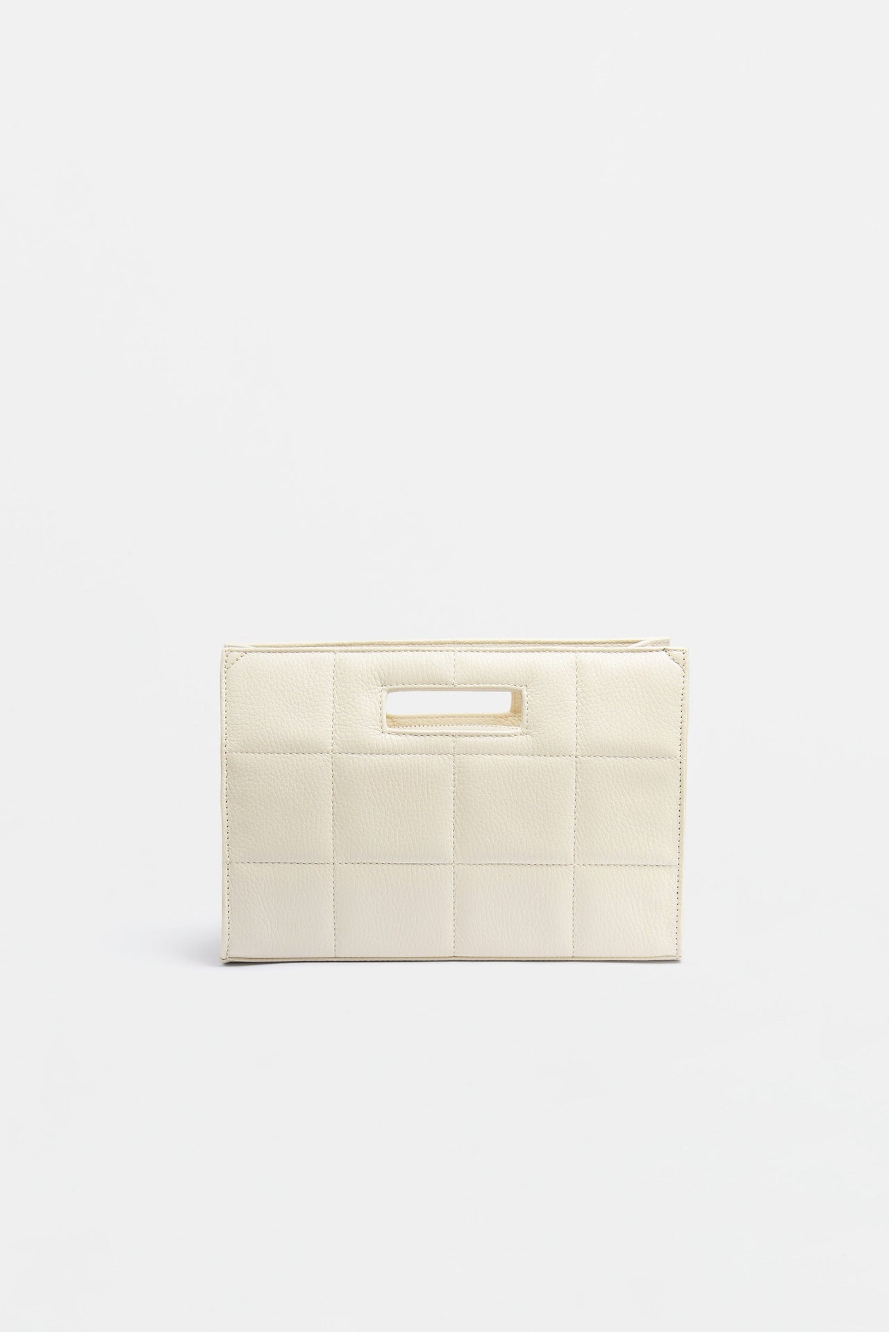 The QUILTED BAG SMALL Oat - JULIA SKERGETH