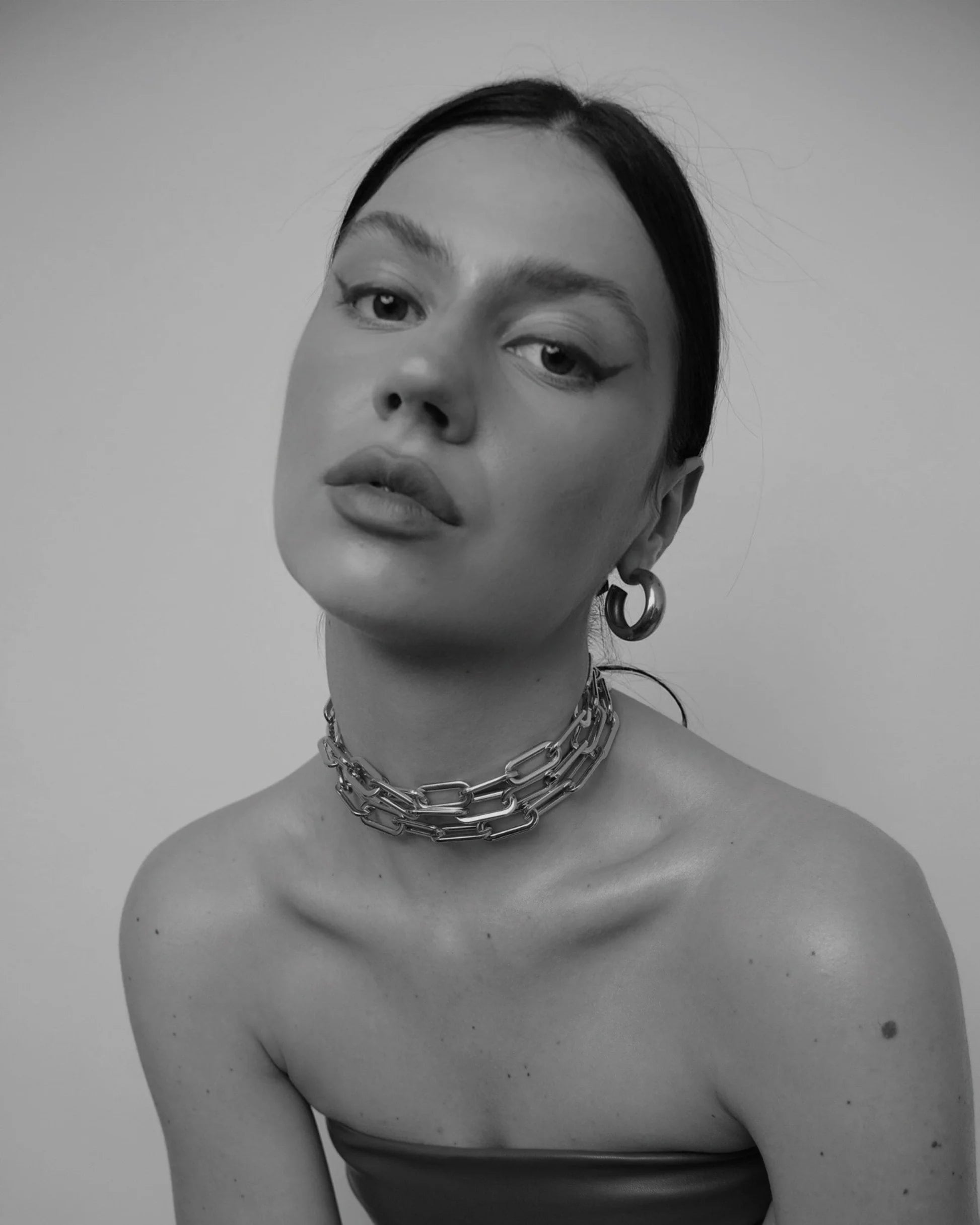 The LAYERED CHAIN NECKLACE Silver - JULIA SKERGETH