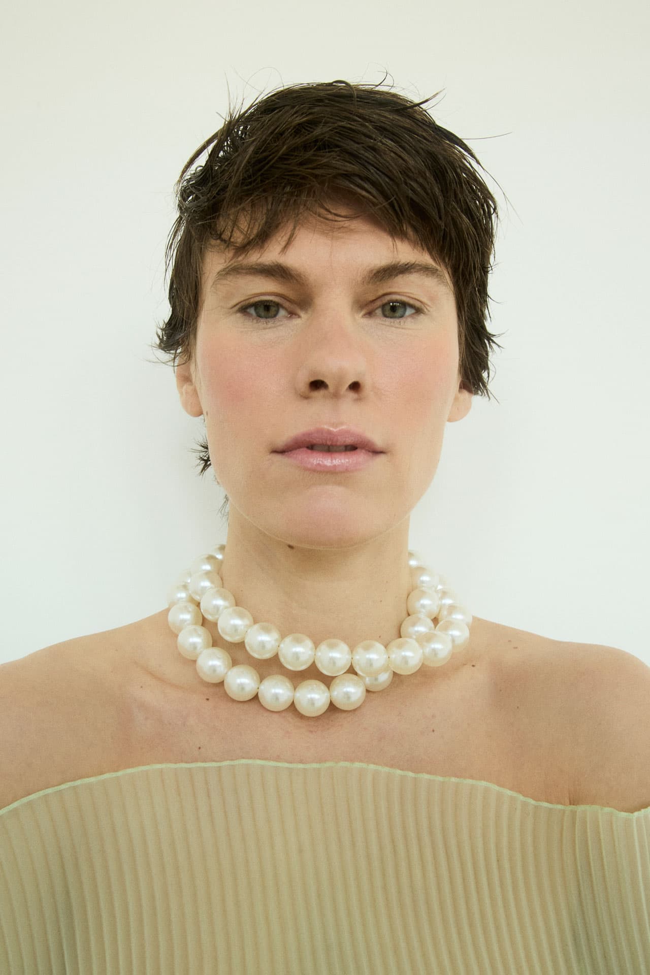 The PEARL CHOKER CHUNKY