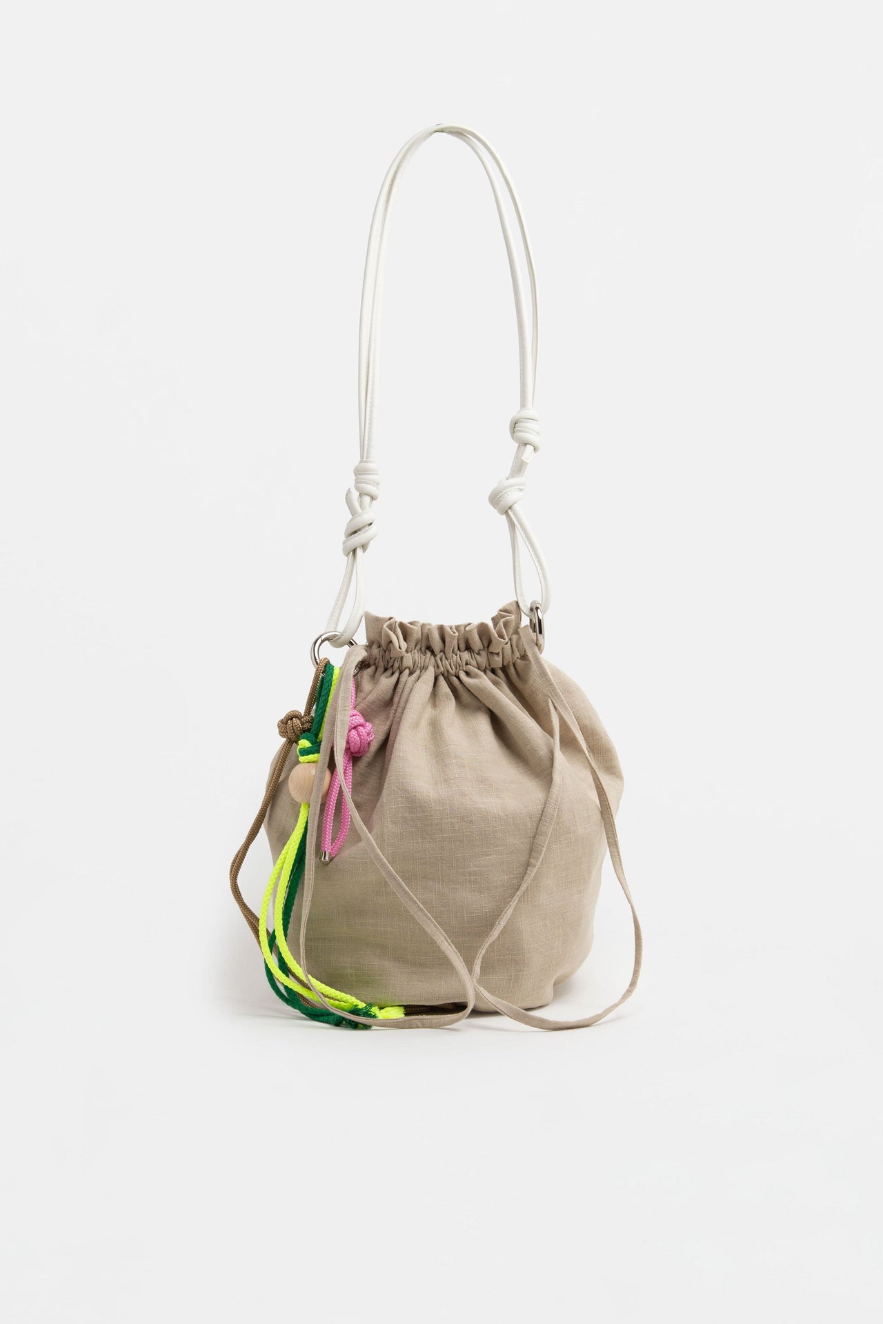 The HOBO IBIZA BAG Linen
